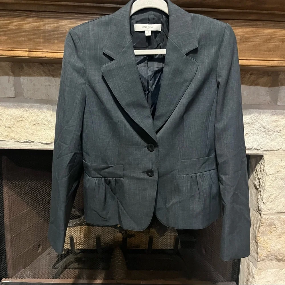 Nine West Short Gray Blazer - Picture 1 of 9